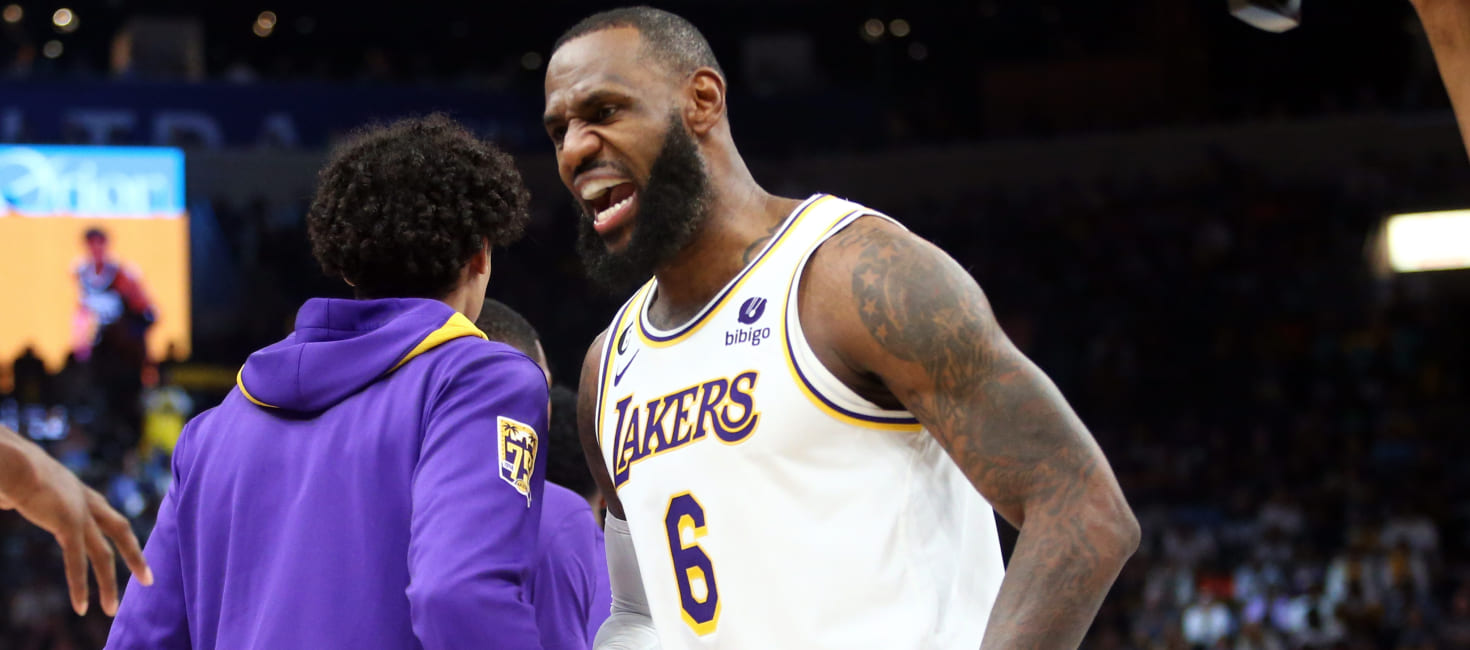 NBA best bets: Best player prop bets for Lakers vs. Warriors Game