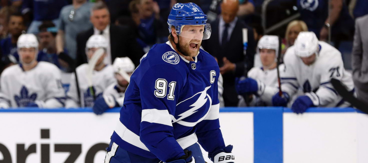 Steven Stamkos: Prop Bets Vs Devils